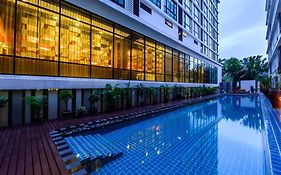 โรงแรมไมด้า งามวงศ์วาน (SHA Extra Plus)